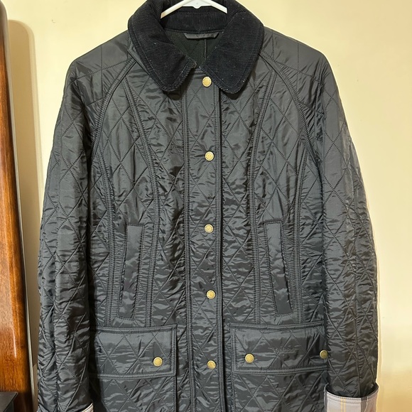 Barbour Jackets & Blazers - Barbour Black Quilted Jacket with Contrast Corduroy Collar